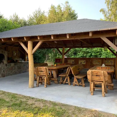 Pod Papugami 山林小屋